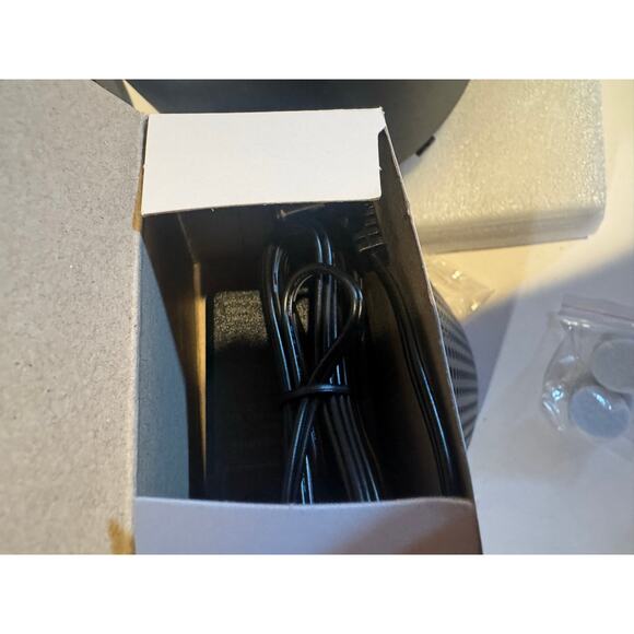 Levoit Core Mini Air Purifier - Picture 11 of 13